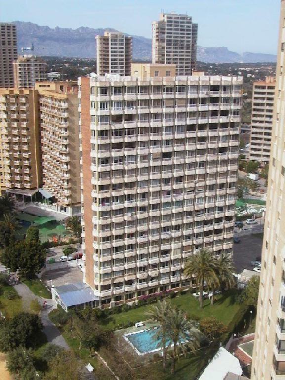 Disponible En Abril-Wifi-3Hab, 6 Pers, -Piscina, Aire Acondi-Parking Opcionable Extra Apartment Benidorm Bagian luar foto