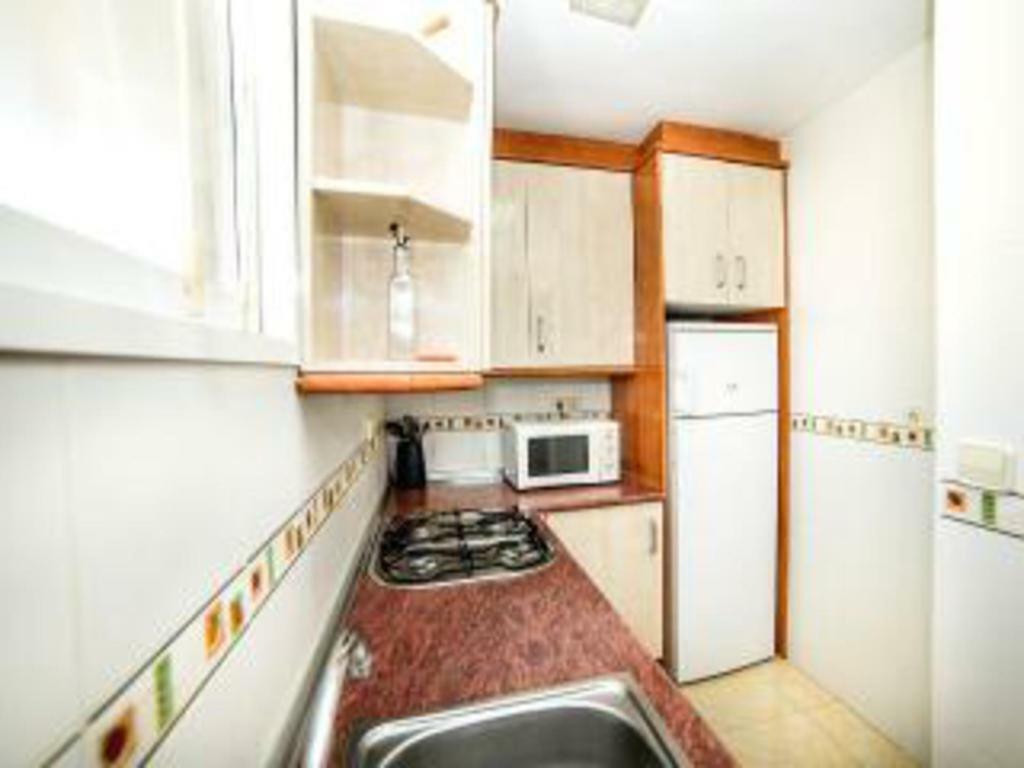 Disponible En Abril-Wifi-3Hab, 6 Pers, -Piscina, Aire Acondi-Parking Opcionable Extra Apartment Benidorm Bagian luar foto